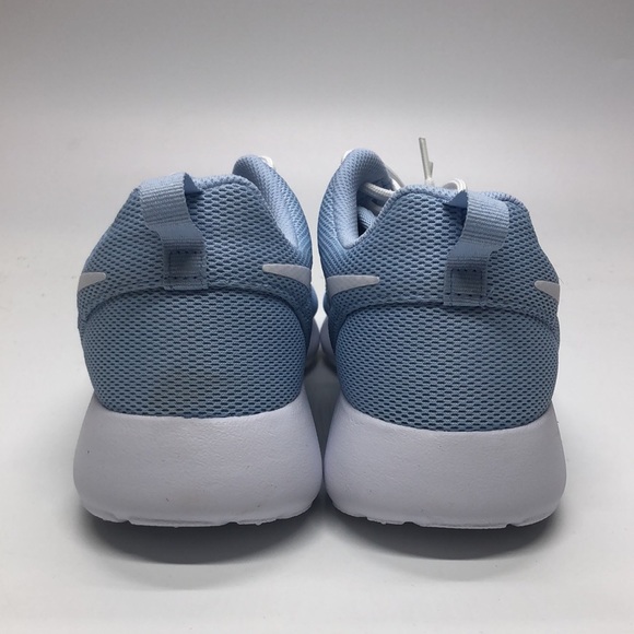Women’s Nike Roshe One Blue/White 844994-407 New with Box - Picture 5 of 6